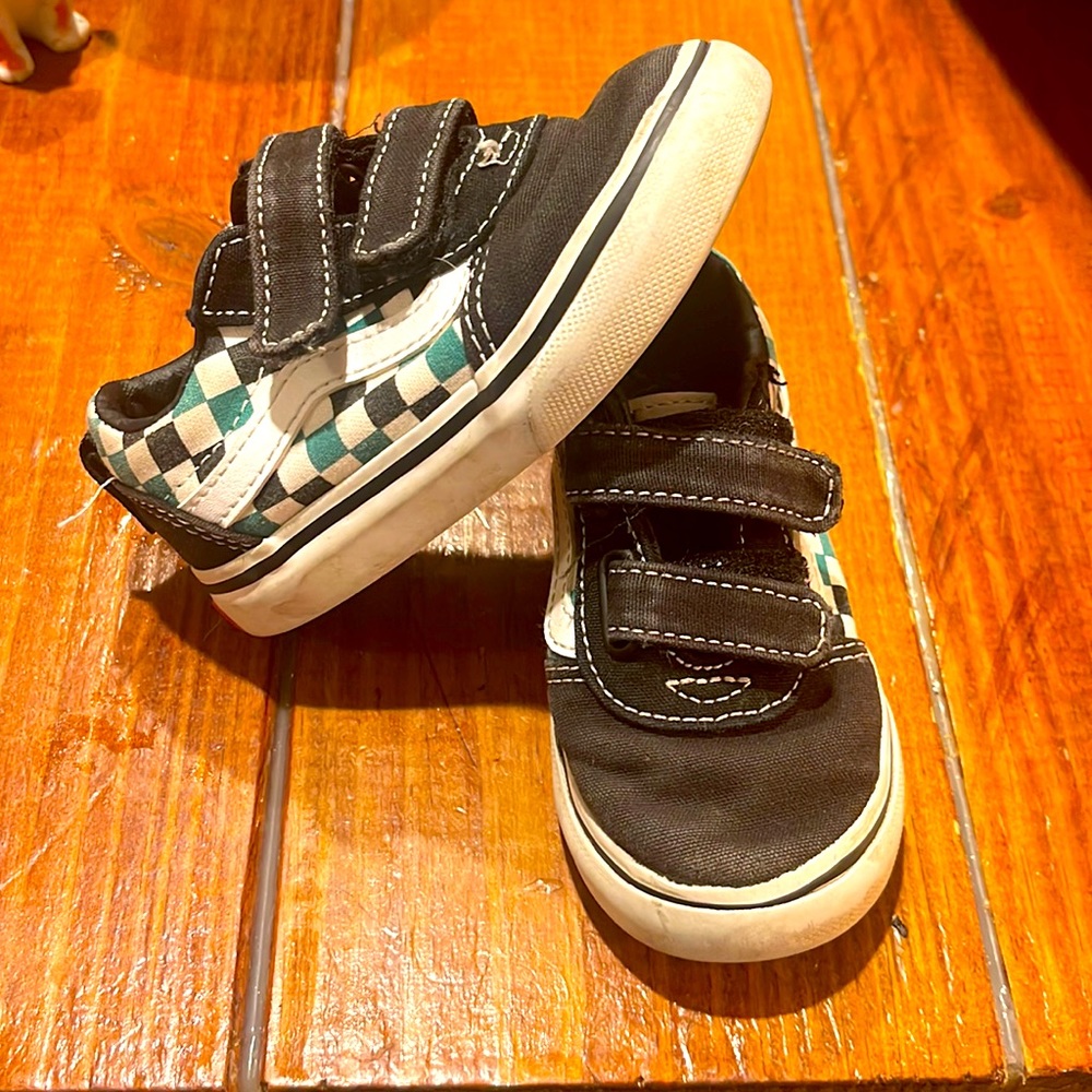 Toddlers Vans size 6